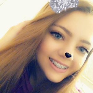 Meet your Posher, Destini
